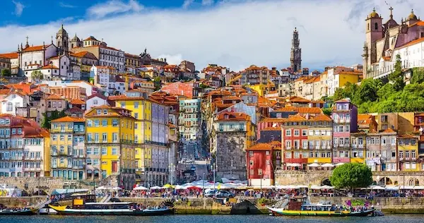 NCR расширяет банкоматную сеть в Португалии