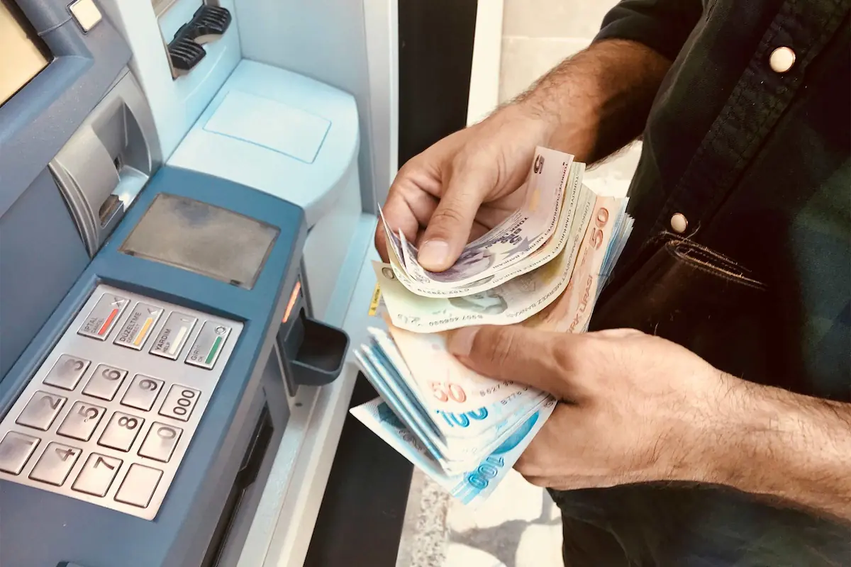 Турция нуждается в банкнотах более высоких номиналов Турция нуждается в банкнотах более высоких номиналов